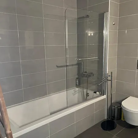 Sitio Oceans View Apartamento *